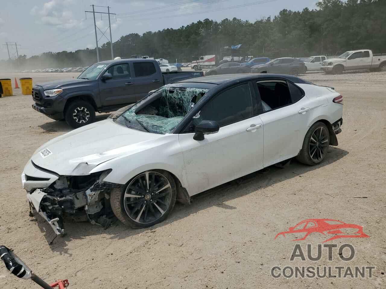 TOYOTA CAMRY 2020 - 4T1KZ1AK9LU046102