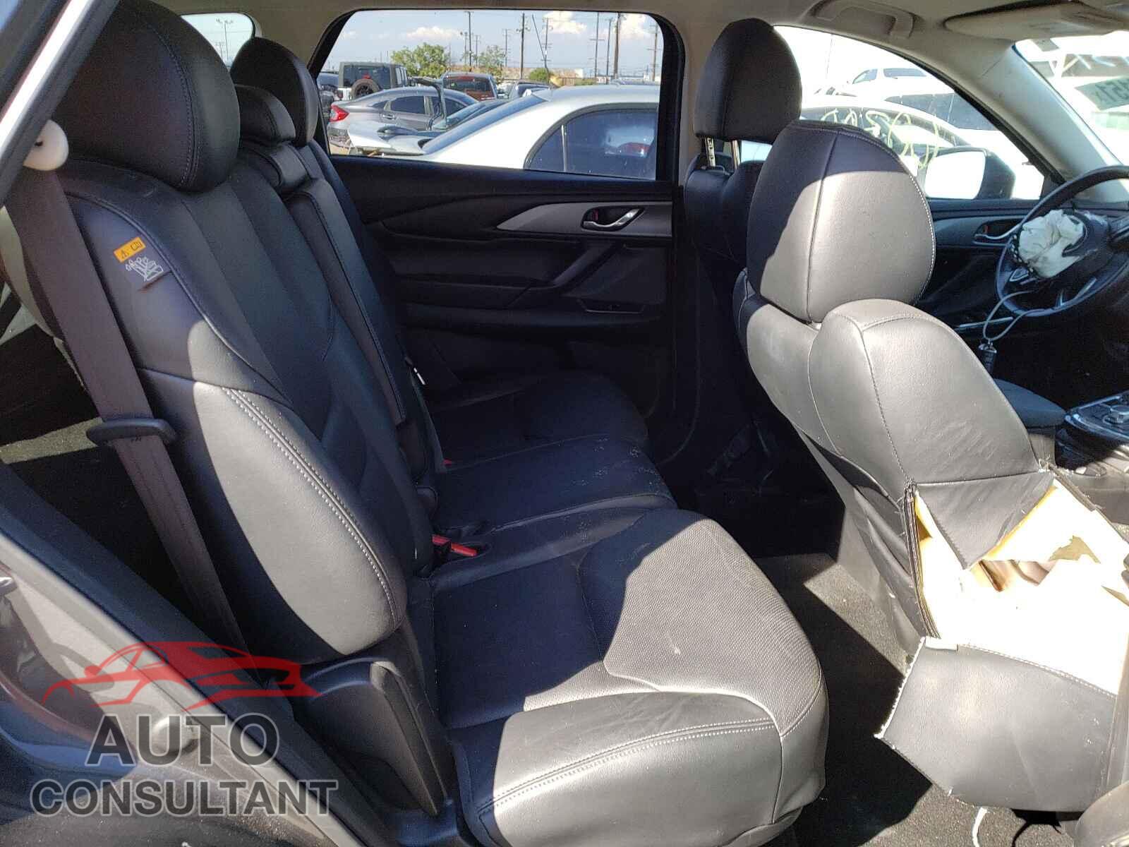 MAZDA CX-9 2018 - JM3TCACY6J0220716