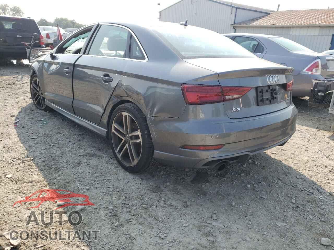 AUDI A3 2017 - WAUJ8GFFXH1038064