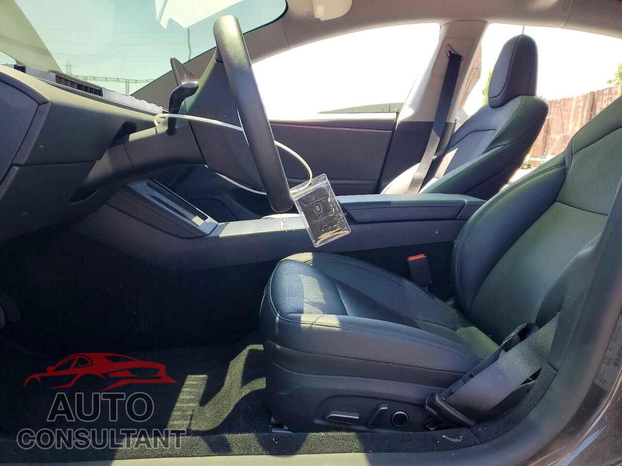 TESLA MODEL 3 2026 - 5YJ3E1EA6TF157981