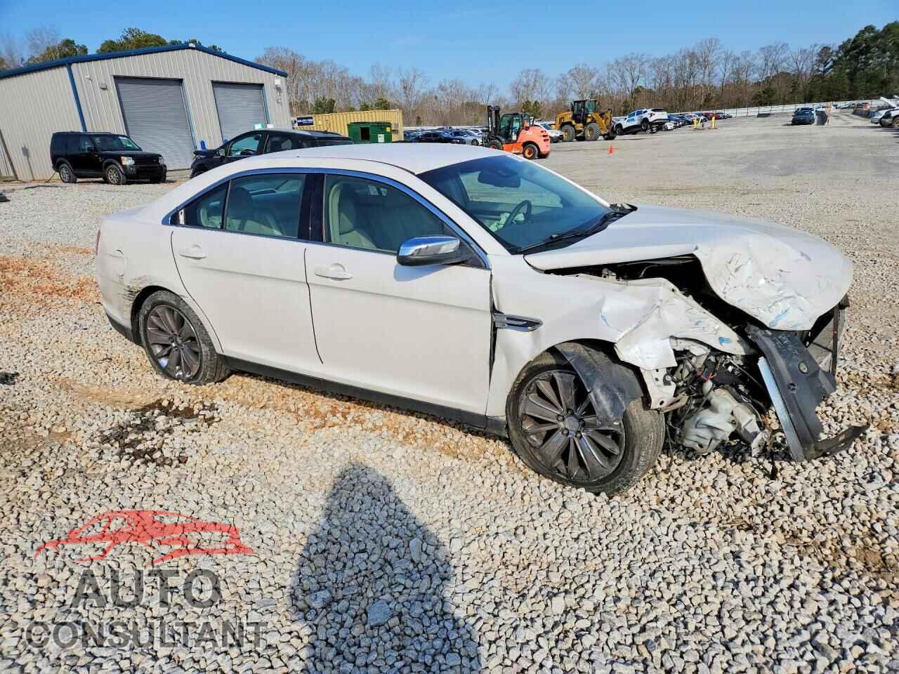 FORD TAURUS 2011 - 1FAHP2FW5BG100830