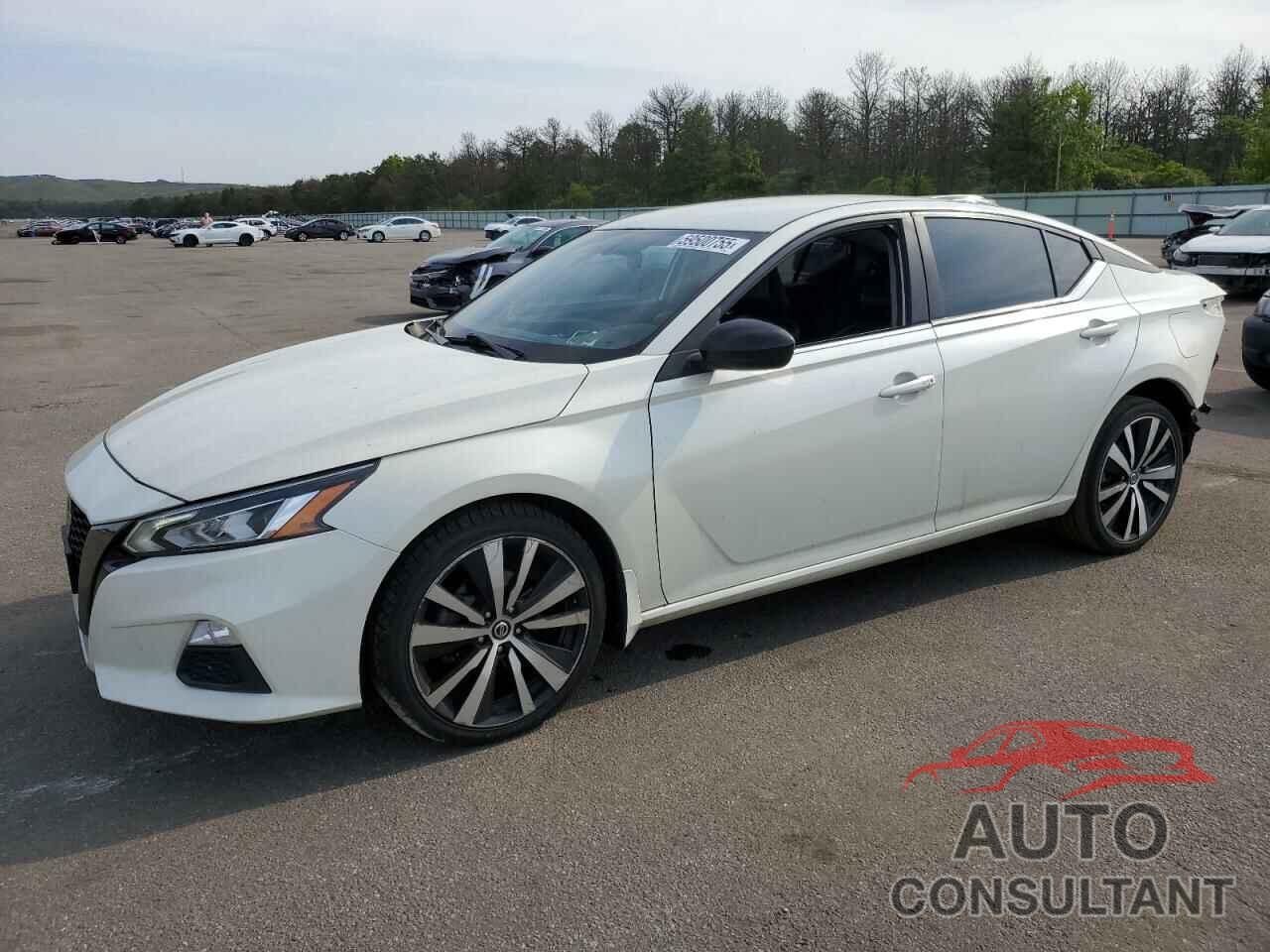 NISSAN ALTIMA 2019 - 1N4BL4CW7KC232089