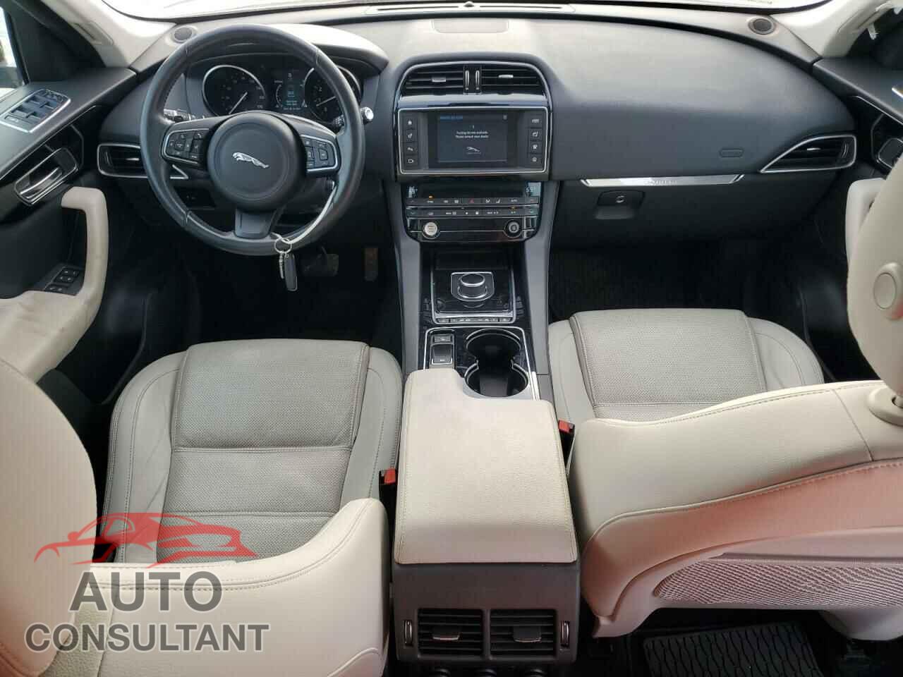 JAGUAR F-PACE 2017 - SADCK2BV3HA881296