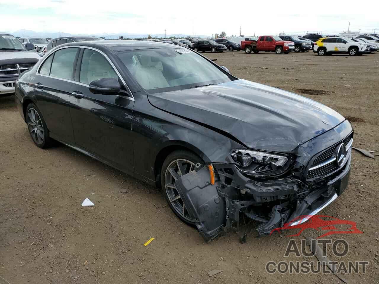 MERCEDES-BENZ E-CLASS 2021 - W1KZF8EB2MA902413