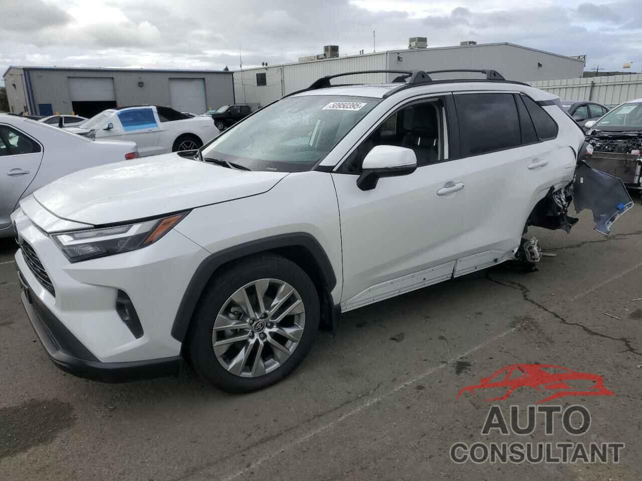 TOYOTA RAV4 2023 - 2T3C1RFV0PW272264