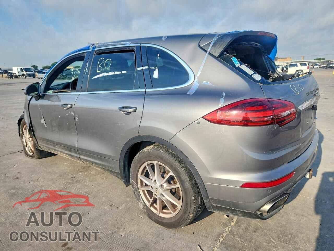 PORSCHE CAYENNE 2016 - WP1AA2A20GLA11150