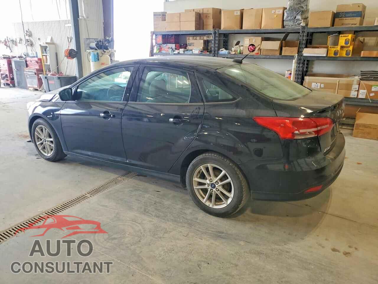 FORD FOCUS 2017 - 1FADP3F24HL248159