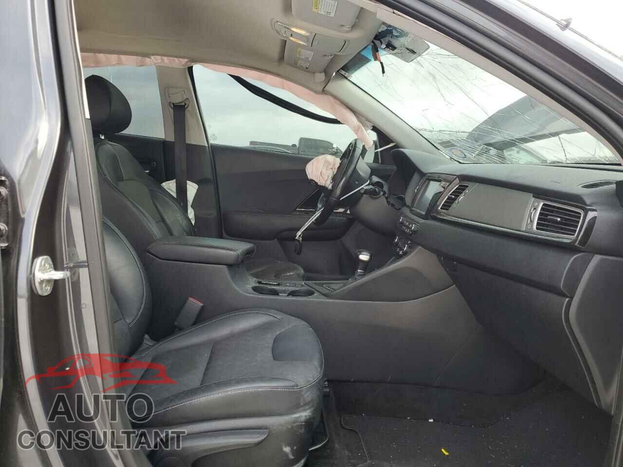 KIA NIRO 2019 - KNDCC3LC2K5258182