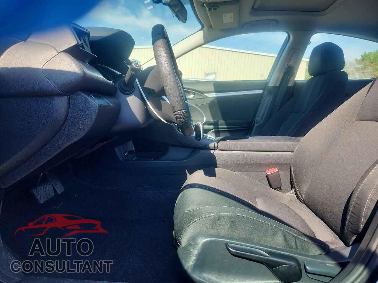 HONDA CIVIC 2017 - 19XFC2F79HE227238