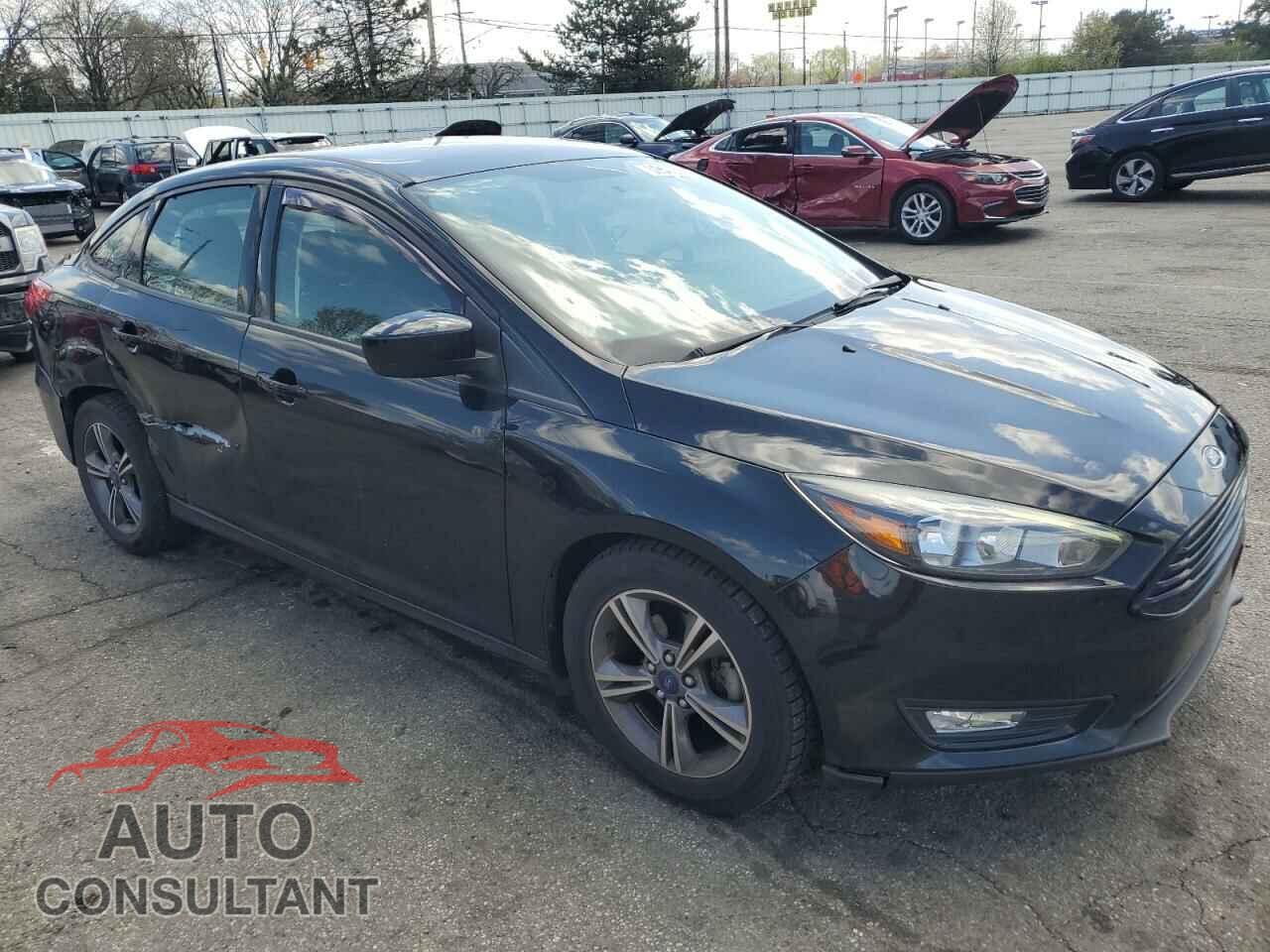 FORD FOCUS 2018 - 1FADP3FEXJL215912