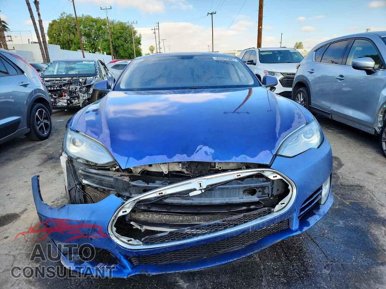 TESLA MODEL S 2013 - 5YJSA1CN6DFP04231