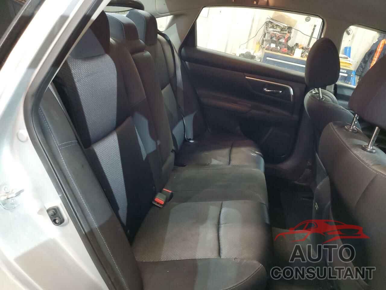 NISSAN ALTIMA 2017 - 1N4AL3AP8HN332801