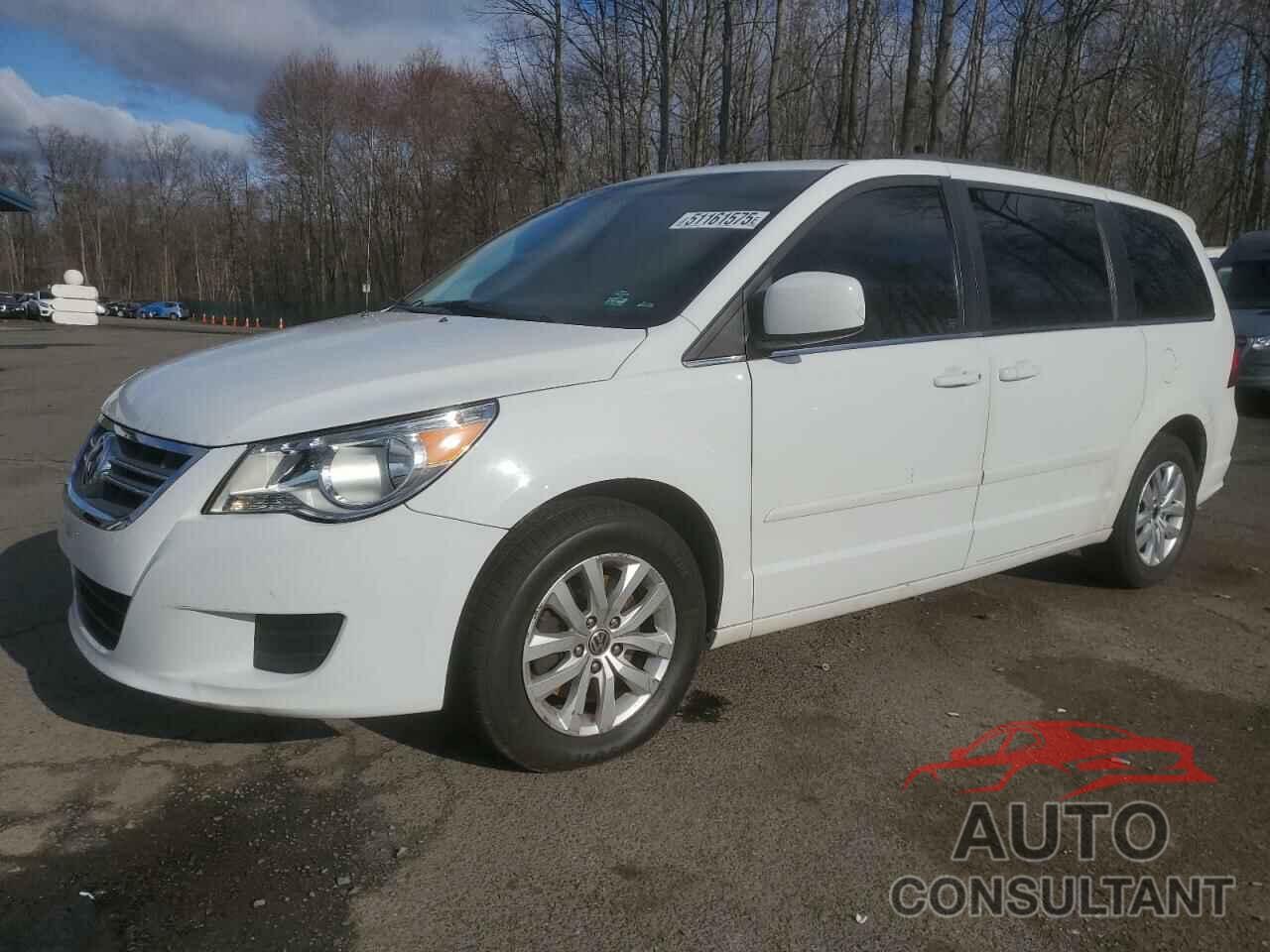 VOLKSWAGEN ROUTAN 2013 - 2C4RVABG6DR725378