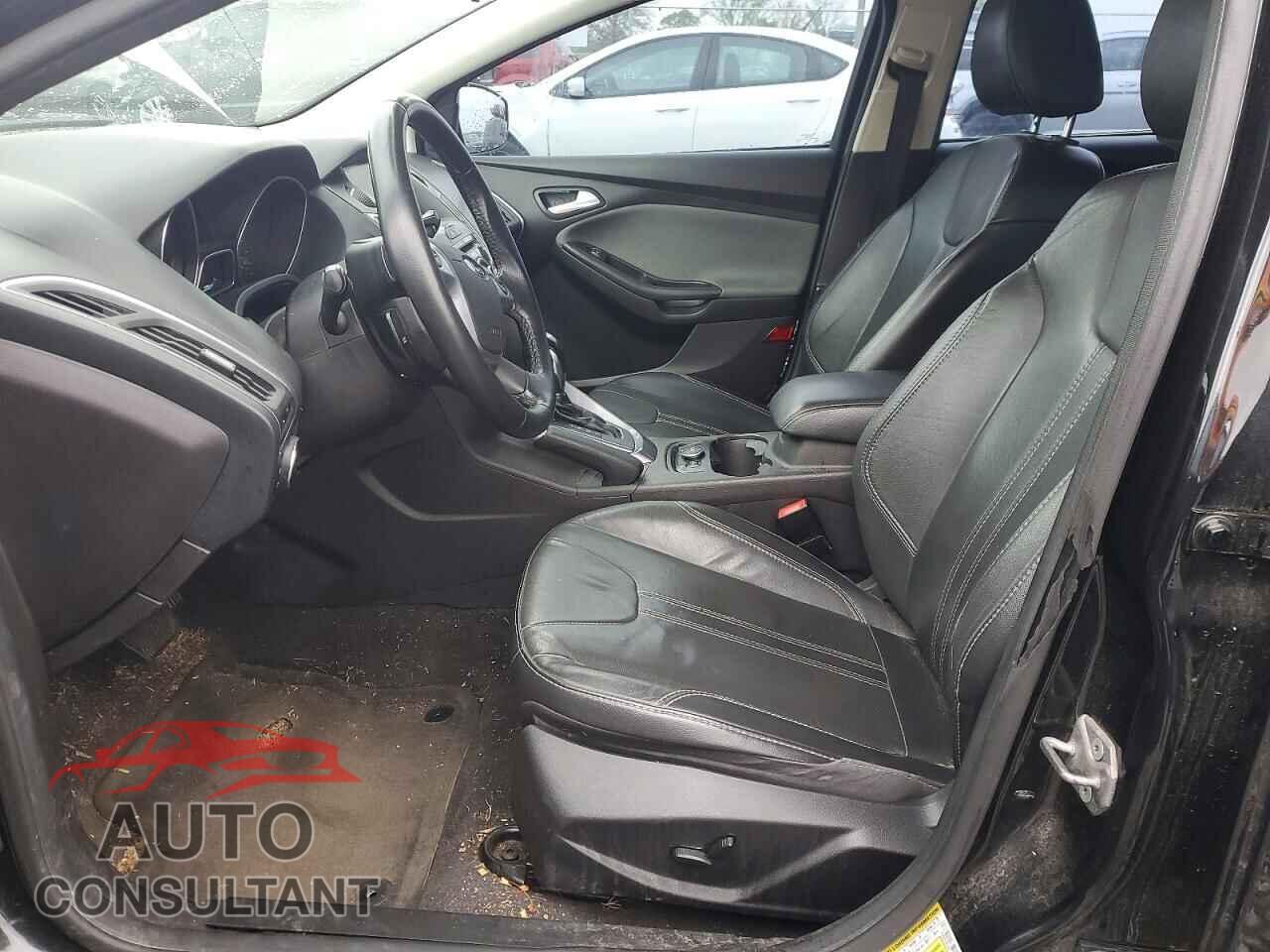 FORD FOCUS 2014 - 1FADP3N2XEL253122