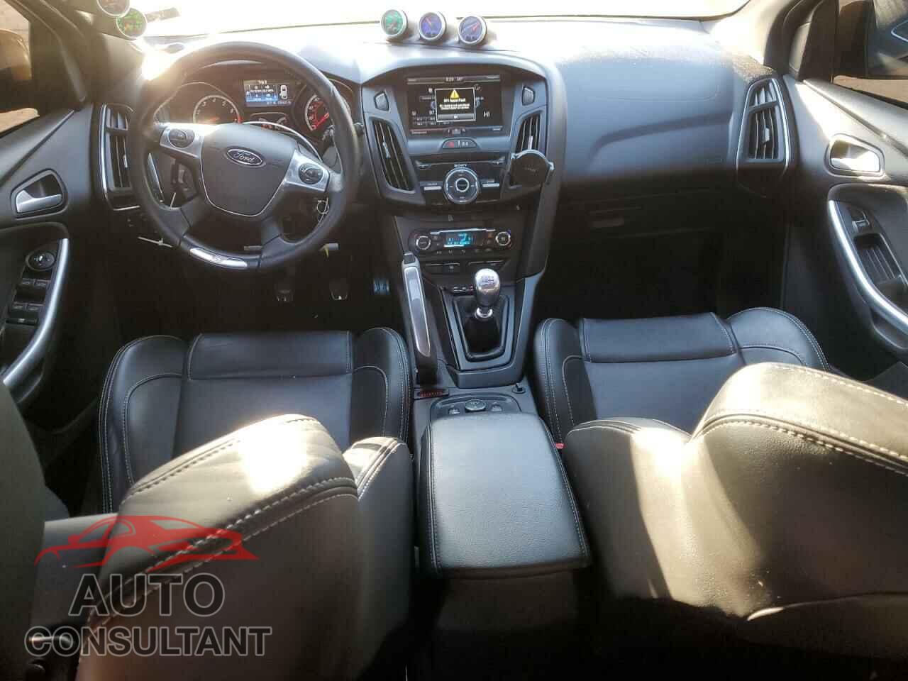 FORD FOCUS 2014 - 1FADP3L98EL130760