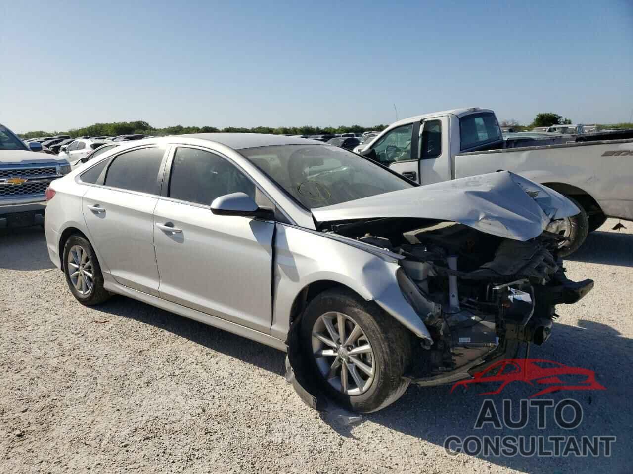 HYUNDAI SONATA 2019 - 5NPE24AF2KH779451