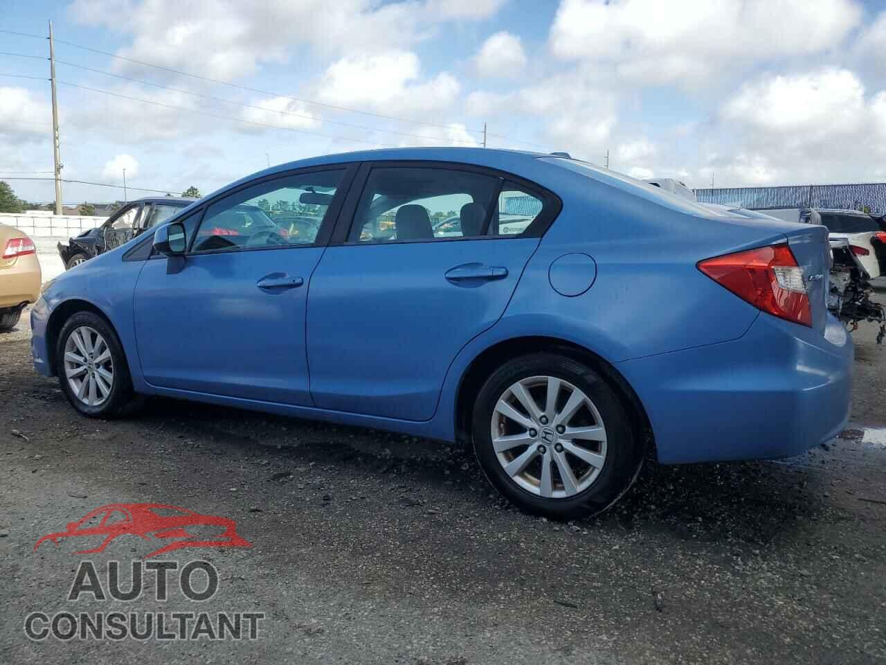 HONDA CIVIC 2012 - 2HGFB2F83CH549979