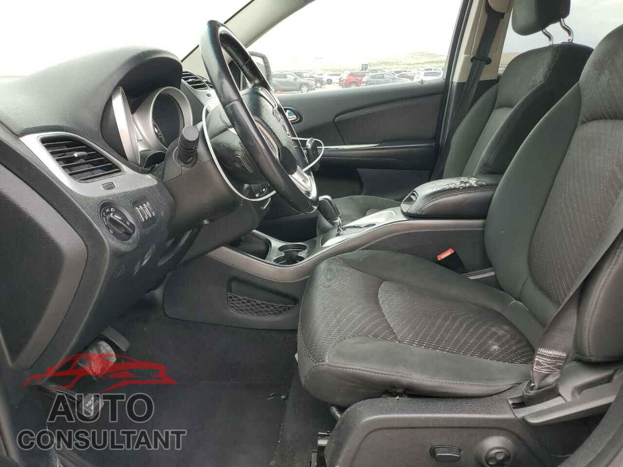DODGE JOURNEY 2011 - 3D4PH3FG0BT570103