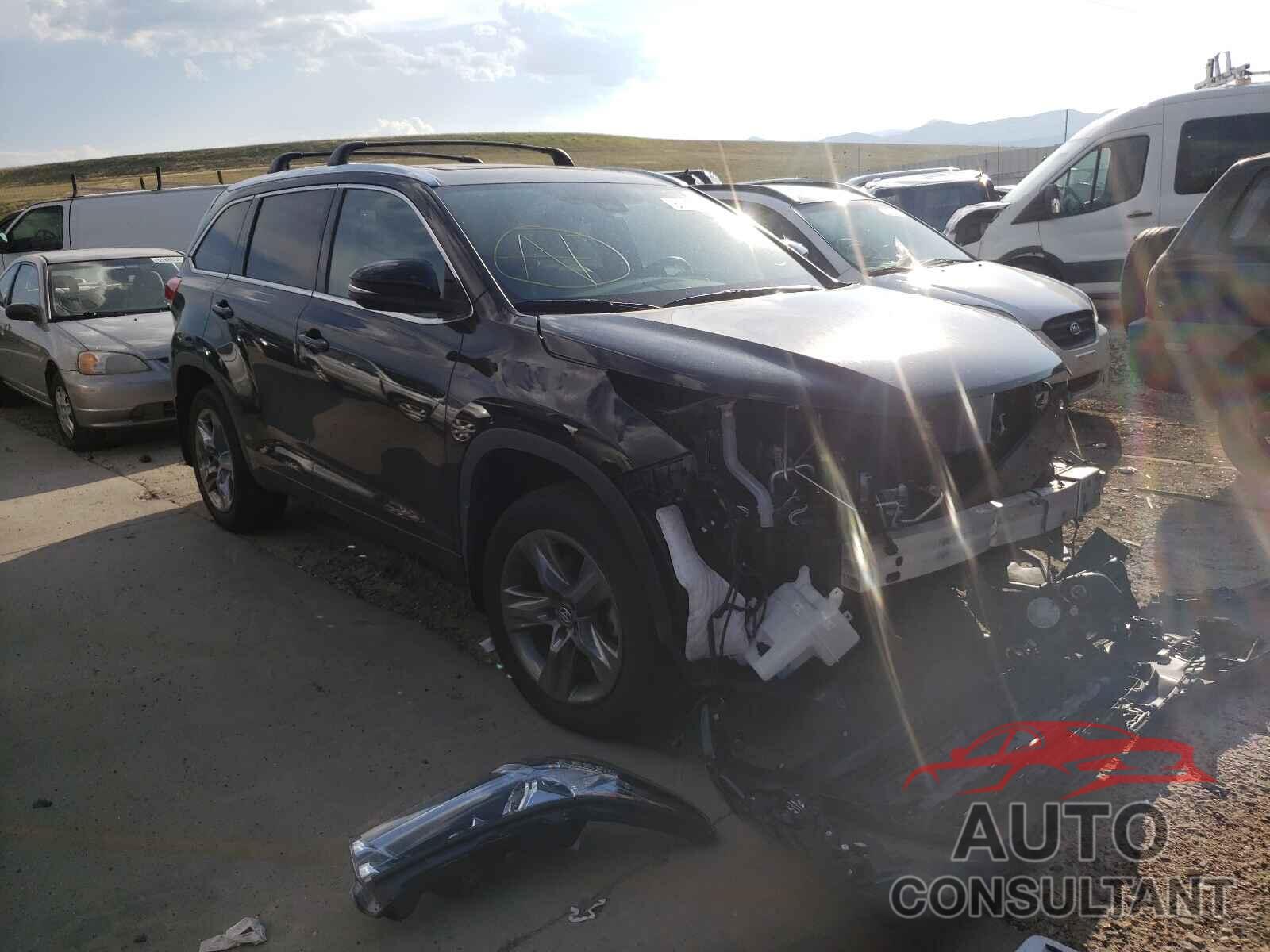 TOYOTA HIGHLANDER 2019 - 5TDDZRFH4KS714903