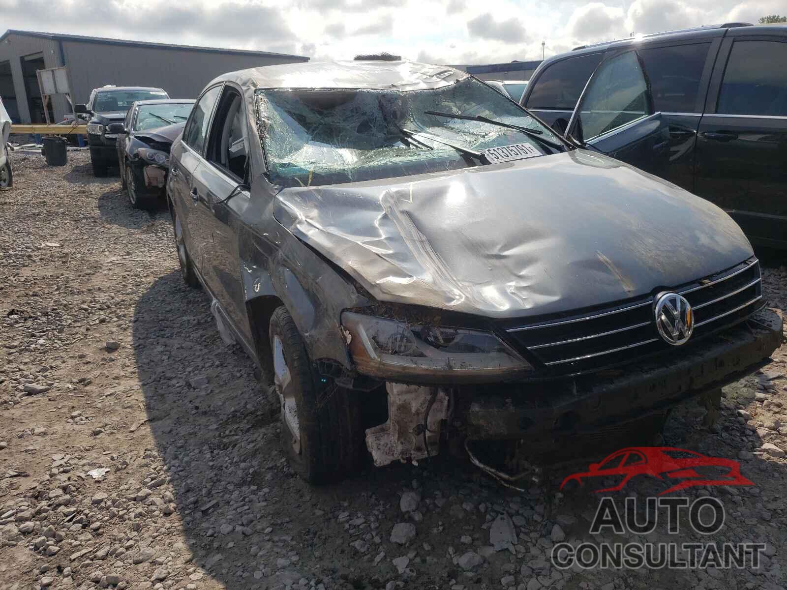VOLKSWAGEN JETTA 2017 - 3VW167AJ0HM415117