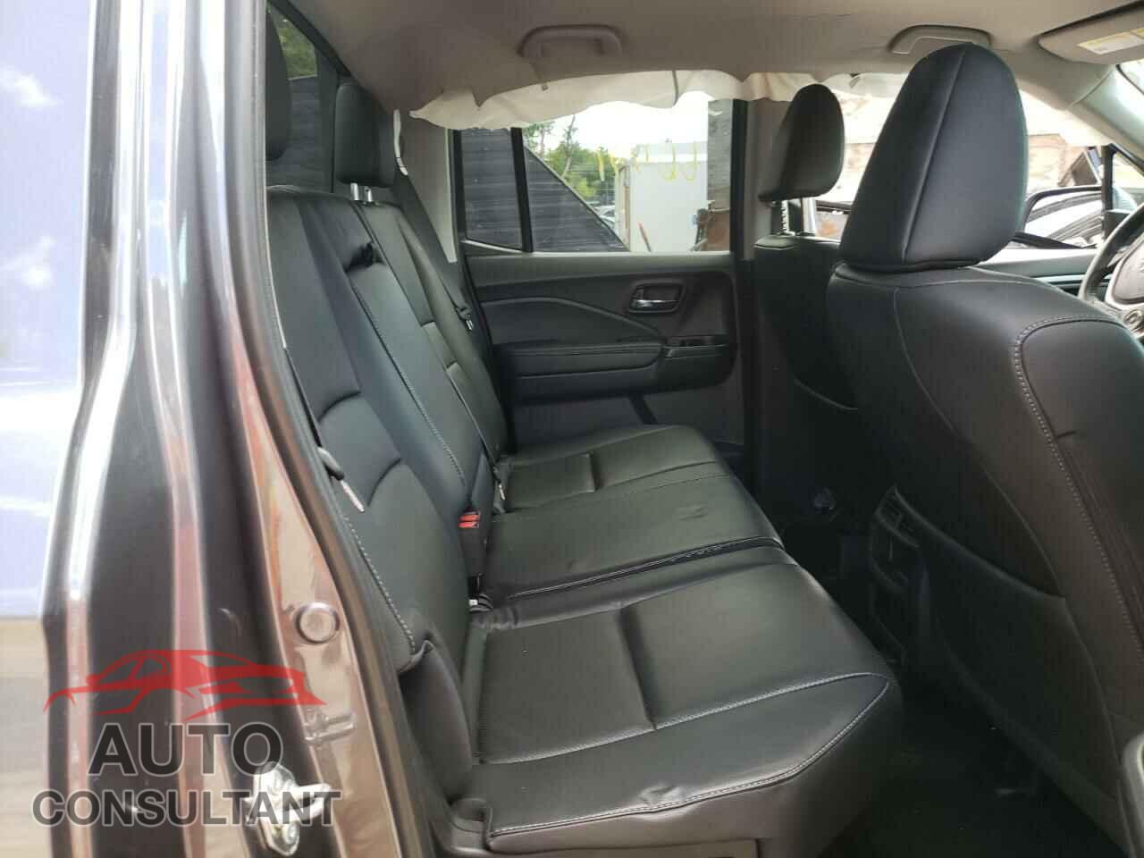 HONDA RIDGELINE 2018 - 5FPYK3F68JB016189