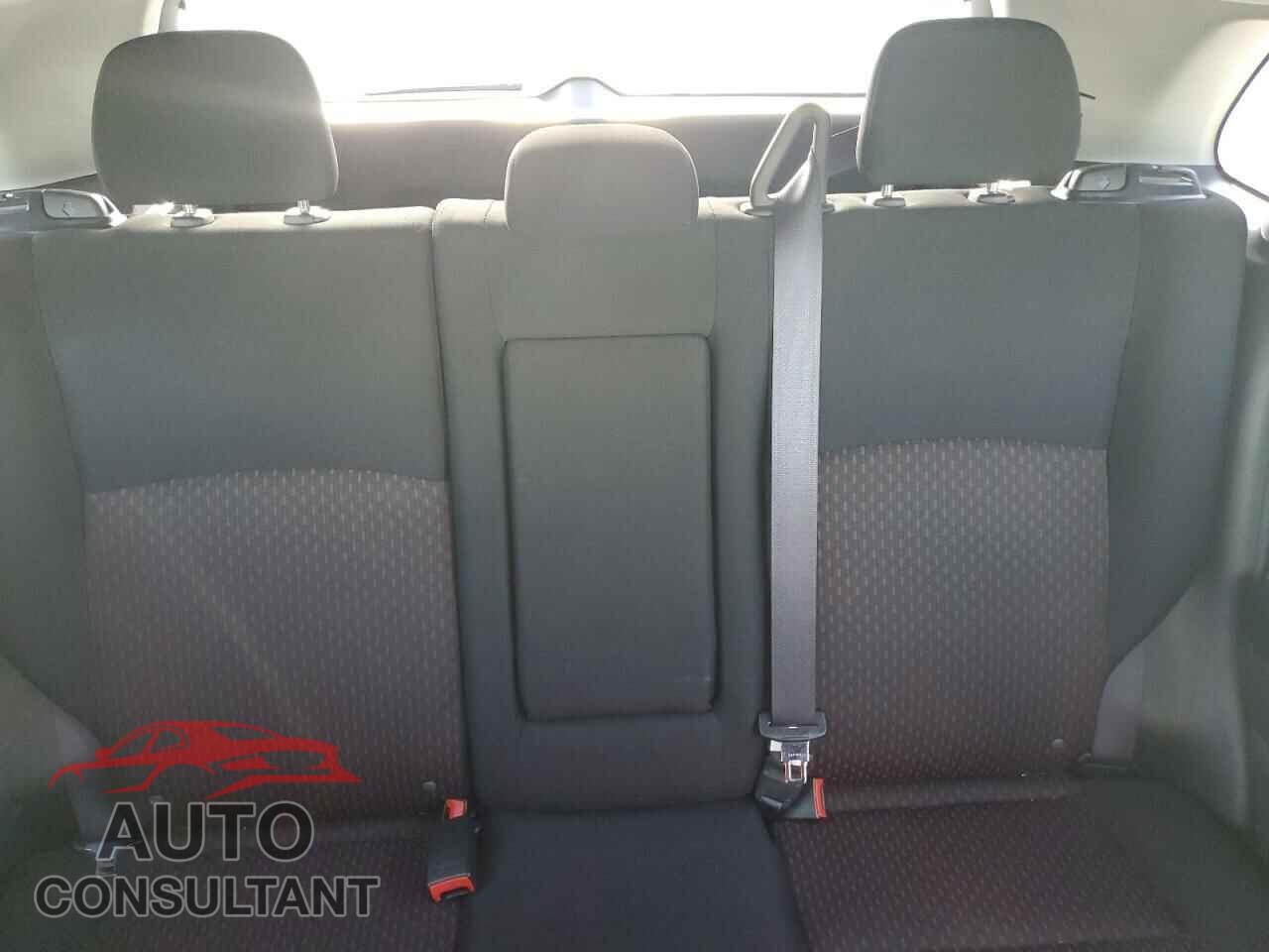 MITSUBISHI OUTLANDER 2018 - JA4AP3AU2JU009886