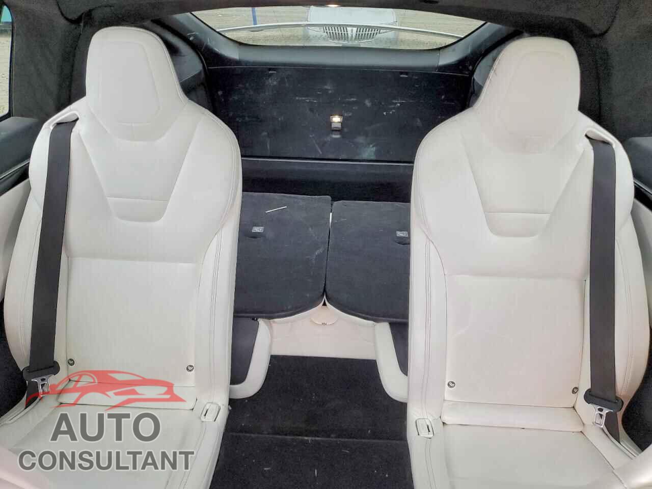 TESLA MODEL X 2017 - 5YJXCBE28HF049472