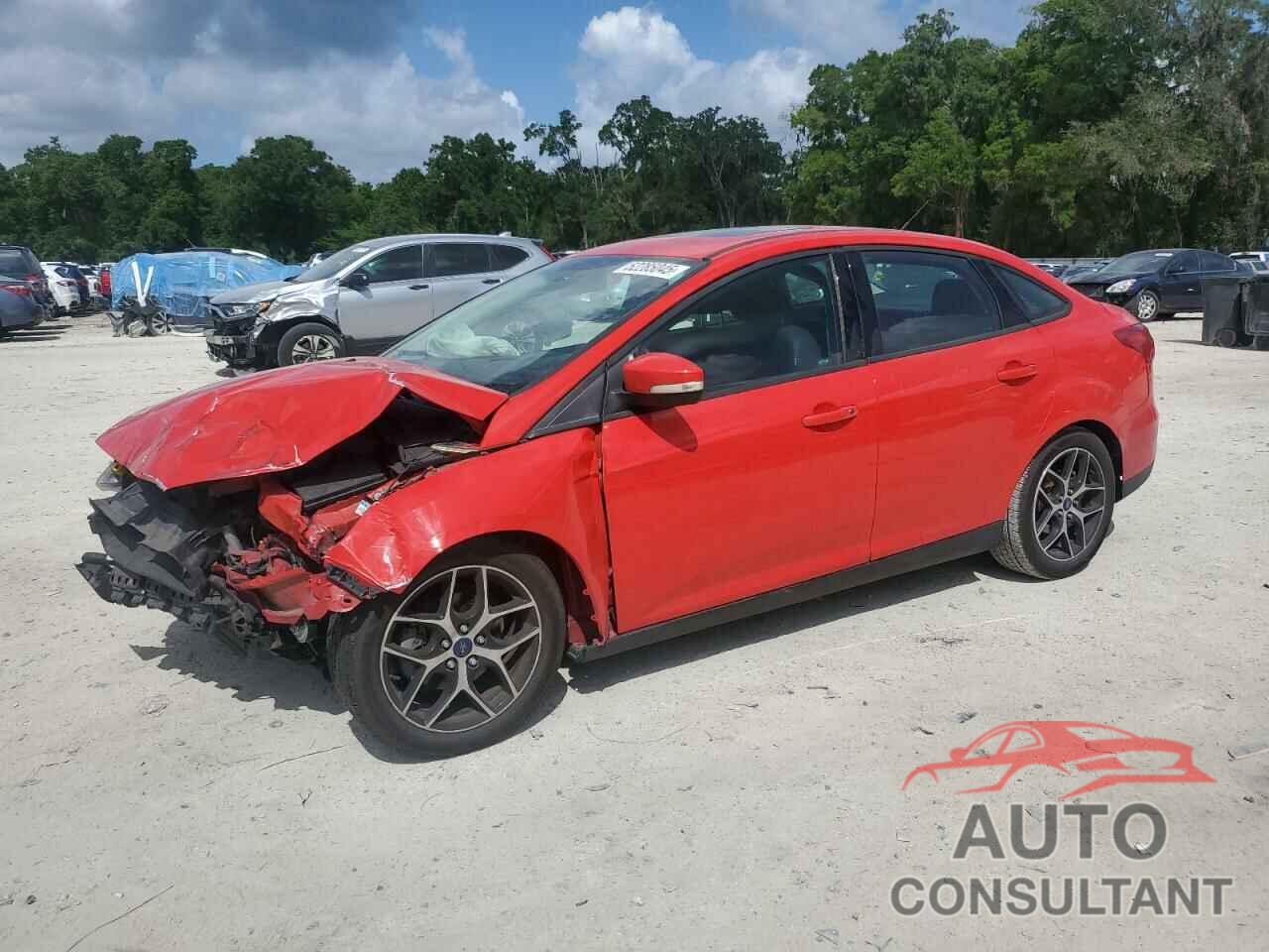 FORD FOCUS 2017 - 1FADP3H21HL238248