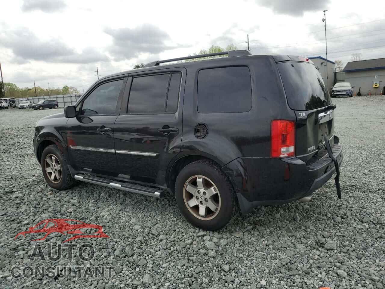 HONDA PILOT 2011 - 5FNYF3H9XBB047384