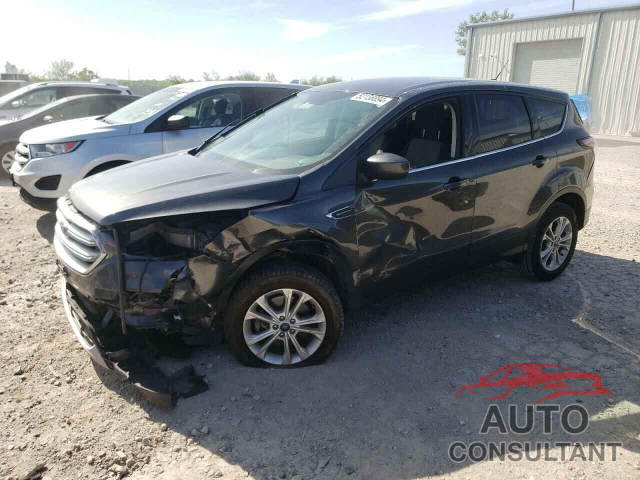 FORD ESCAPE 2017 - 1FMCU0G99HUD54377