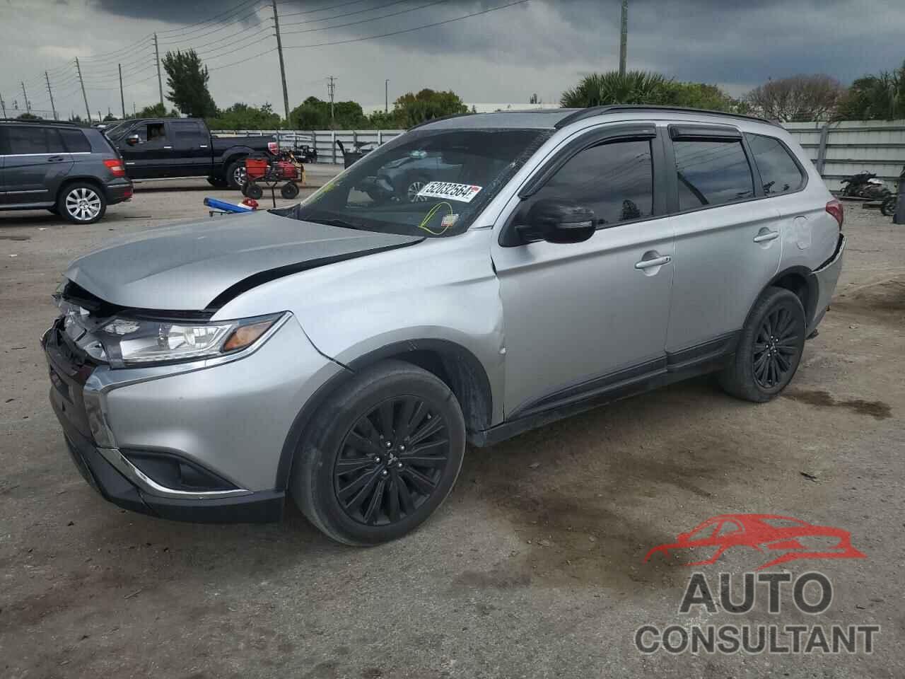 MITSUBISHI OUTLANDER 2020 - JA4AZ3A34LJ001813