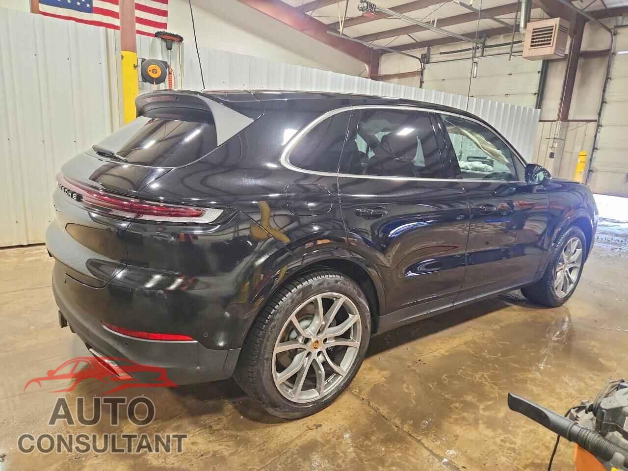 PORSCHE CAYENNE 2024 - WP1AA2AY5RDA13848