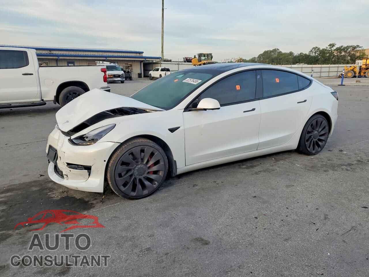 TESLA MODEL 3 2021 - 5YJ3E1EC6MF044809