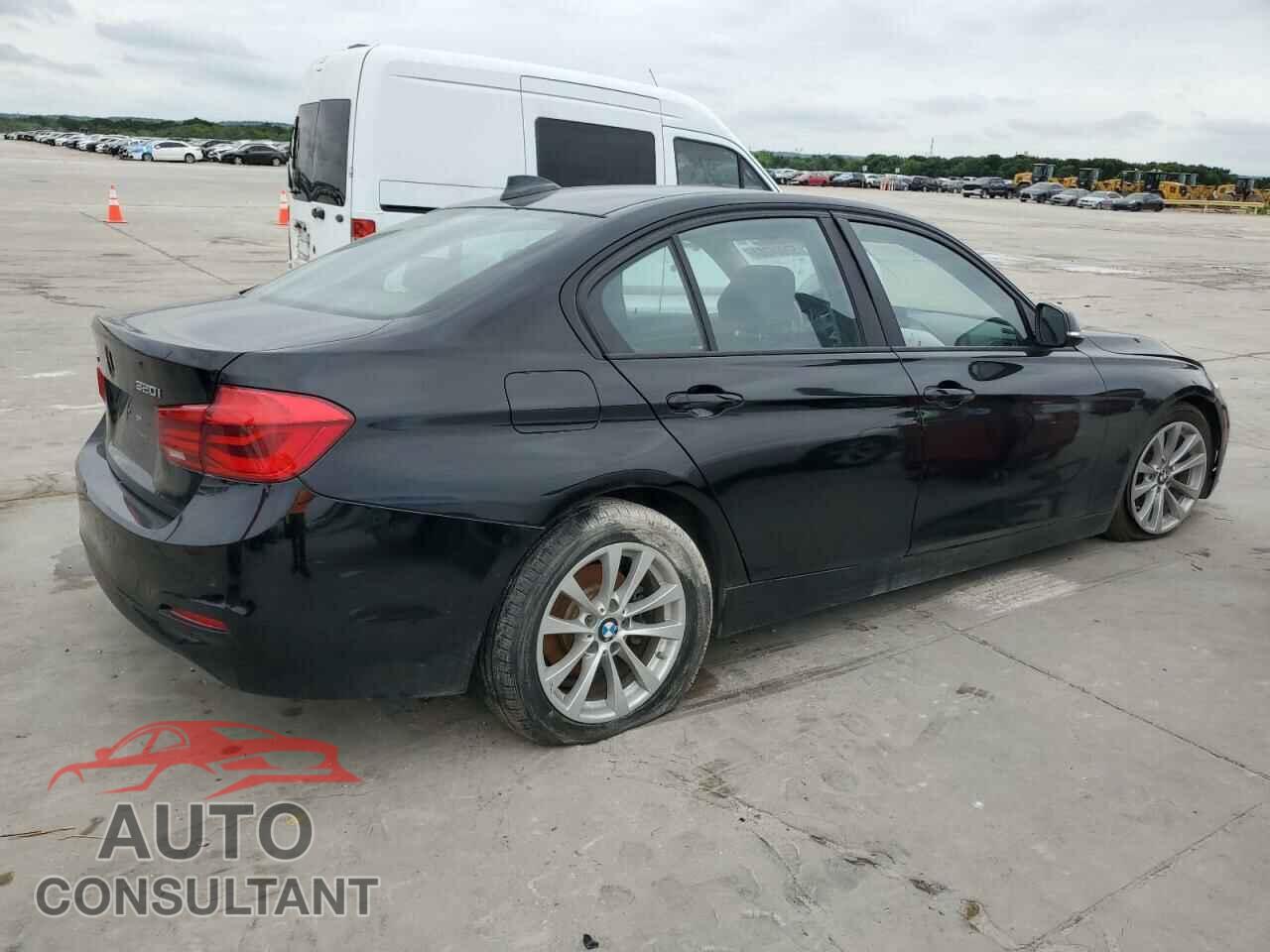 BMW 3 SERIES 2016 - WBA8A3C56GK688851