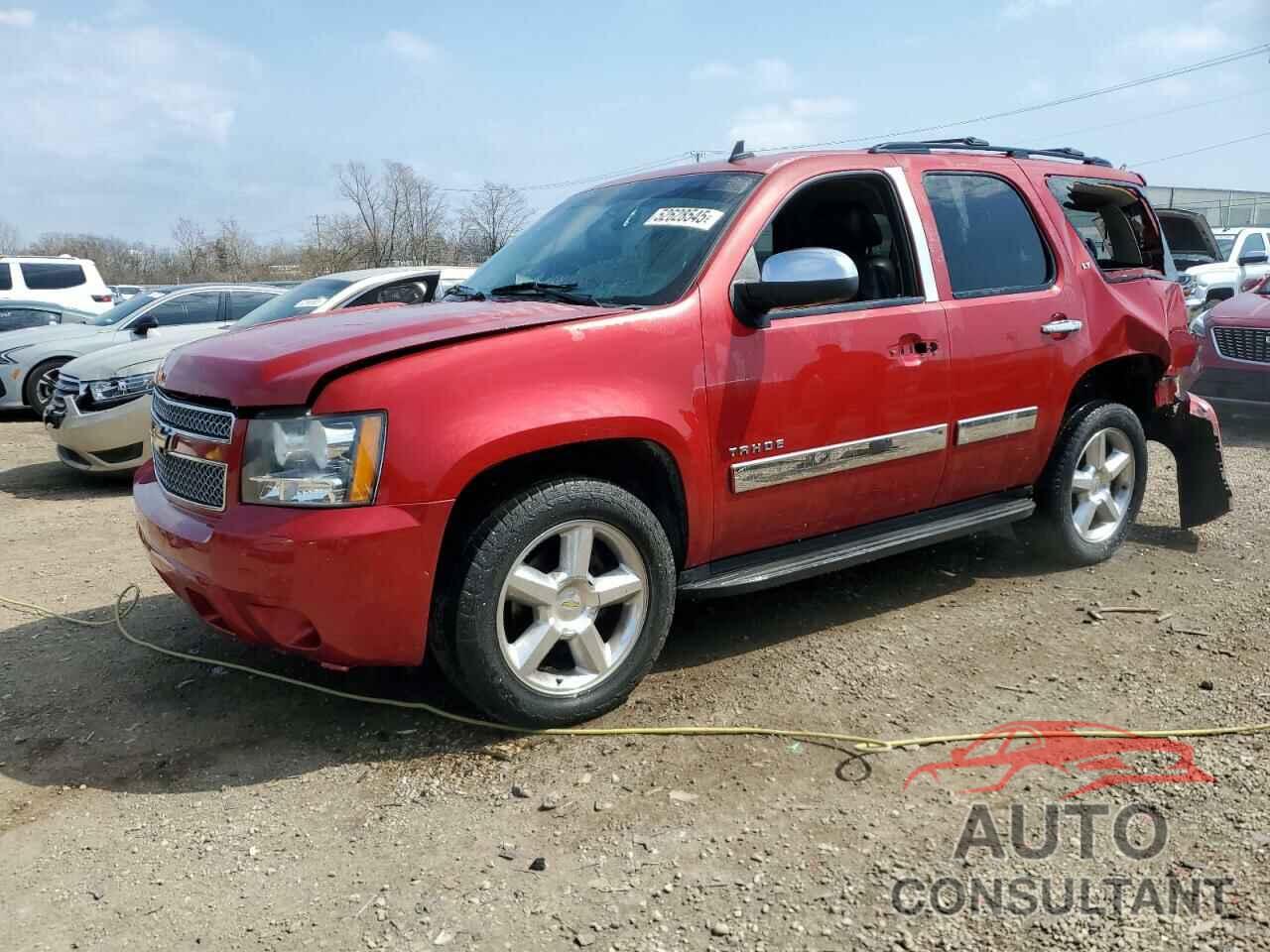 CHEVROLET TAHOE 2013 - 1GNSCBE08DR321958