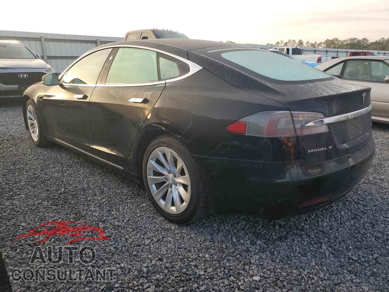 TESLA MODEL S 2017 - 5YJSA1E16HF204389