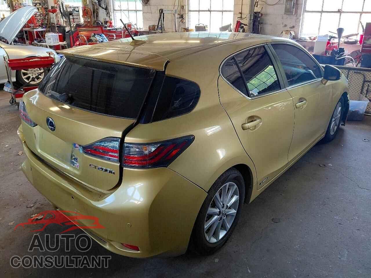 LEXUS CT 200 2013 - JTHKD5BH8D2126077