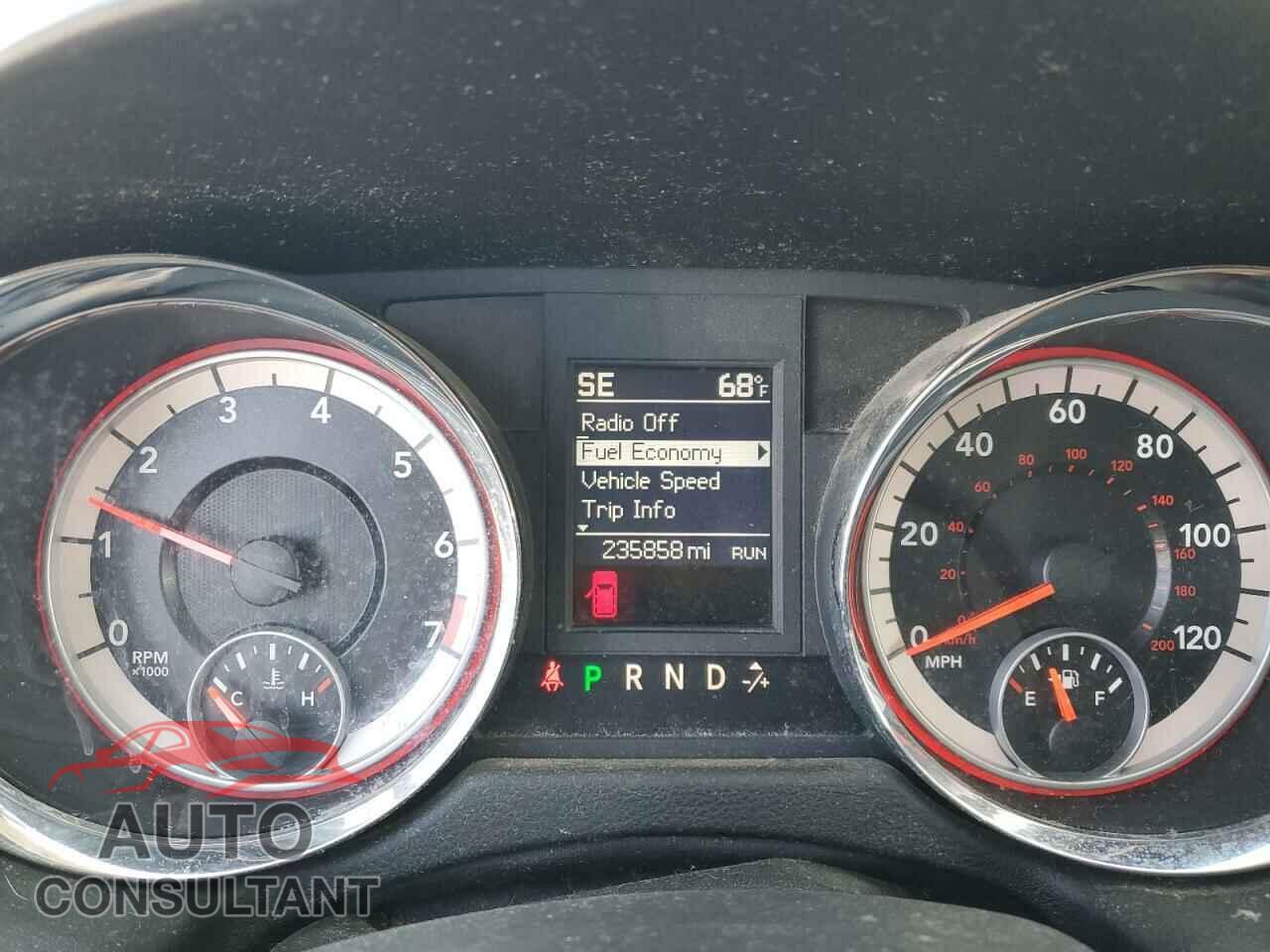 DODGE CARAVAN 2011 - 2D4RN5DG7BR650047