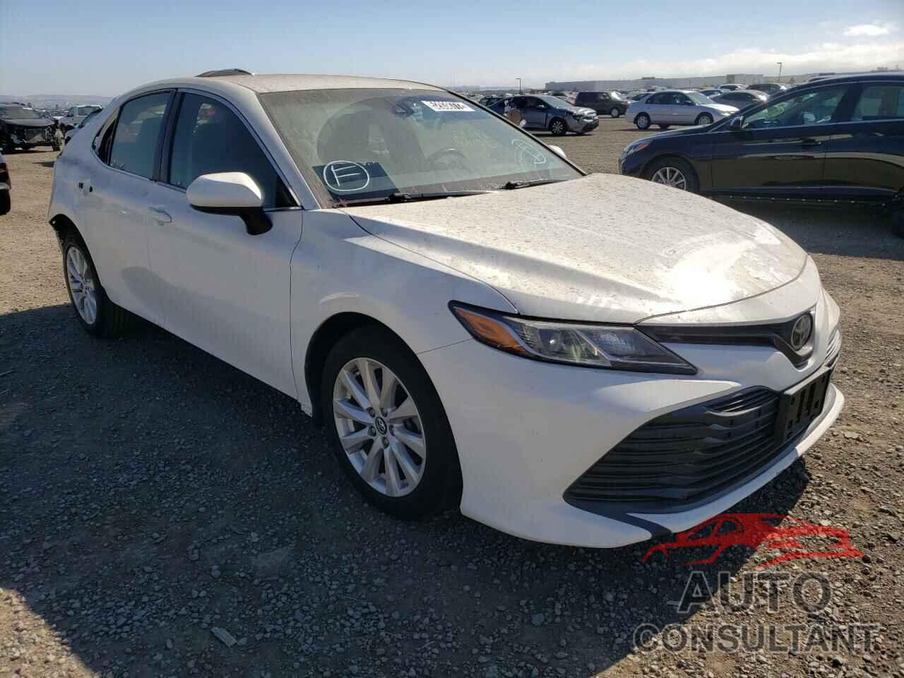 TOYOTA CAMRY 2018 - JTNB11HK0J3013263