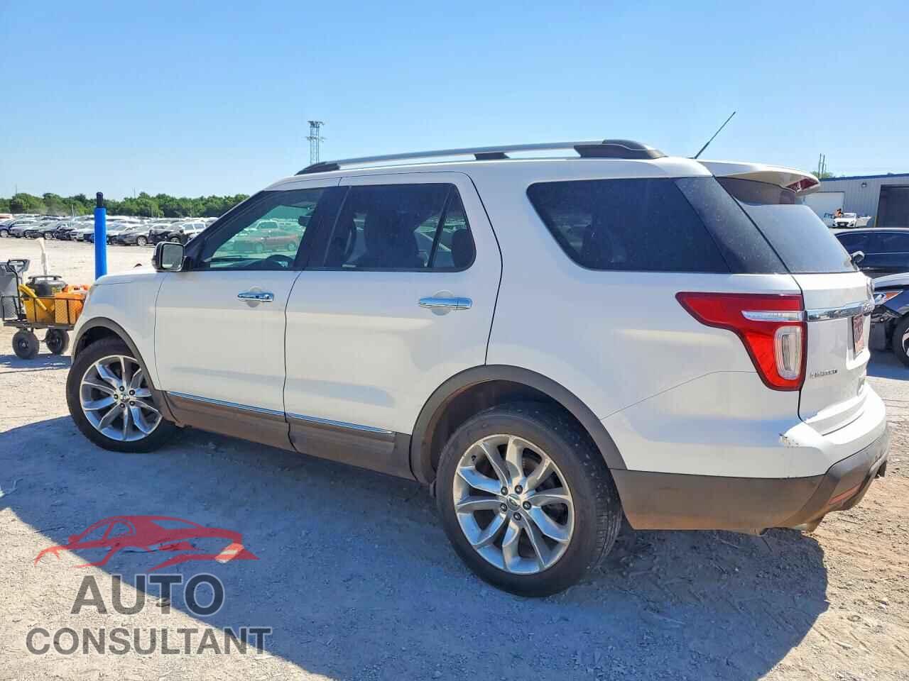 FORD EXPLORER 2011 - 1FMHK8F89BGA32203
