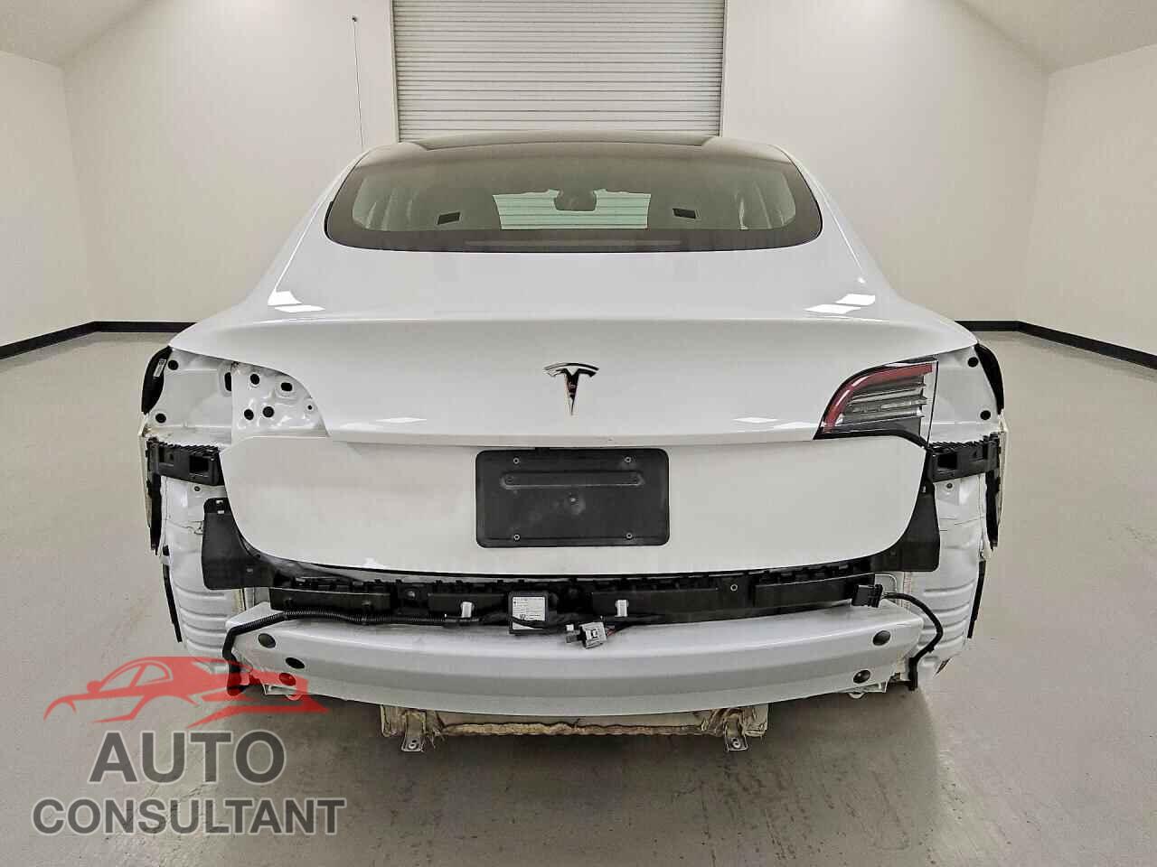 TESLA MODEL 3 2022 - 5YJ3E1EA0NF288259