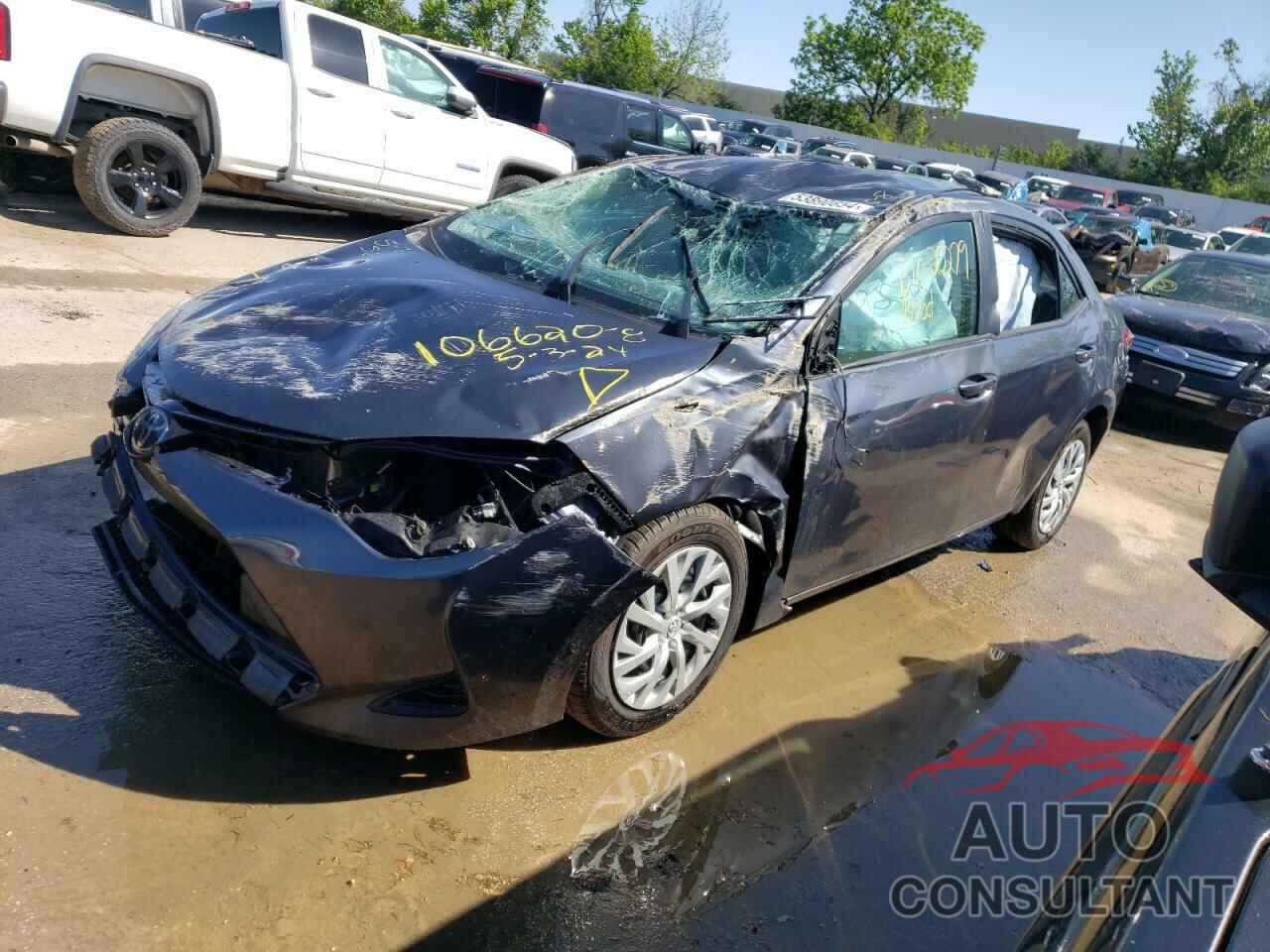 TOYOTA COROLLA 2018 - 5YFBURHE7JP849714