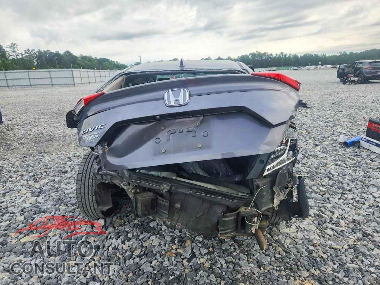 HONDA CIVIC 2017 - 19XFC2F78HE003510