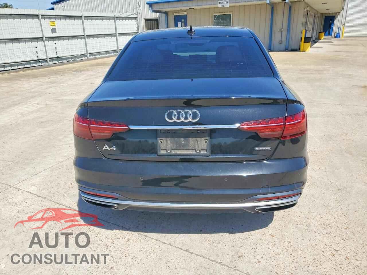 AUDI A4 2021 - WAUDAAF46MA018644