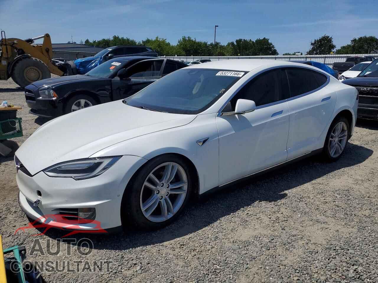 TESLA MODEL S 2015 - 5YJSA1E10FF114054