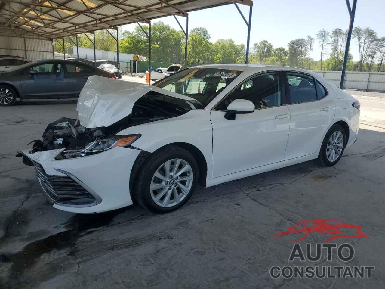 TOYOTA CAMRY 2022 - 4T1C11AK2NU062110