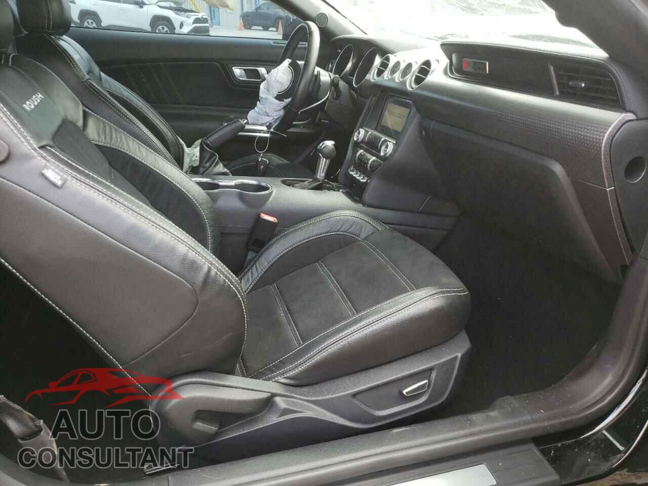FORD MUSTANG 2019 - 1FA6P8CF3K5179053