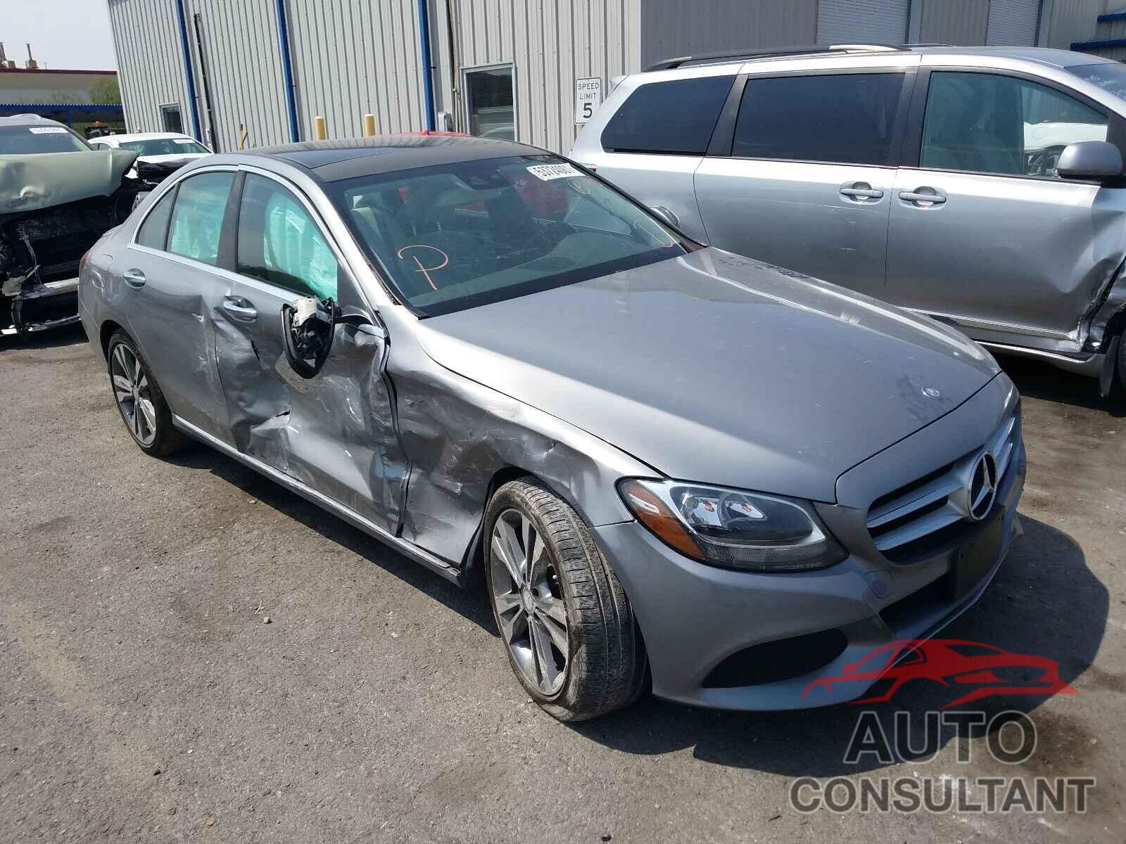 MERCEDES-BENZ C-CLASS 2016 - 55SWF4JB5GU148154