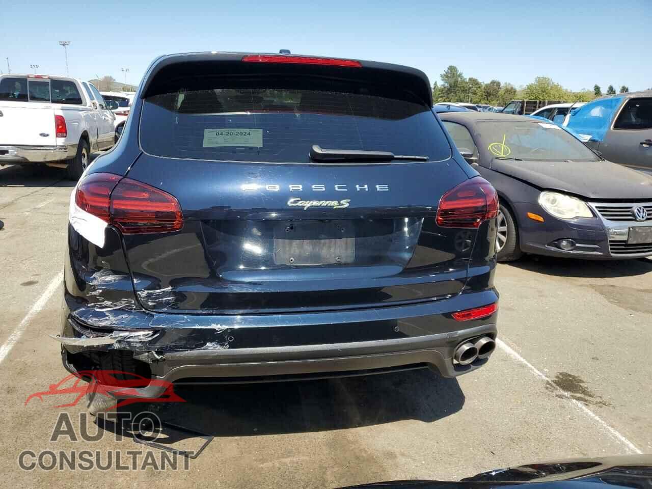 PORSCHE CAYENNE 2016 - WP1AE2A29GLA17680
