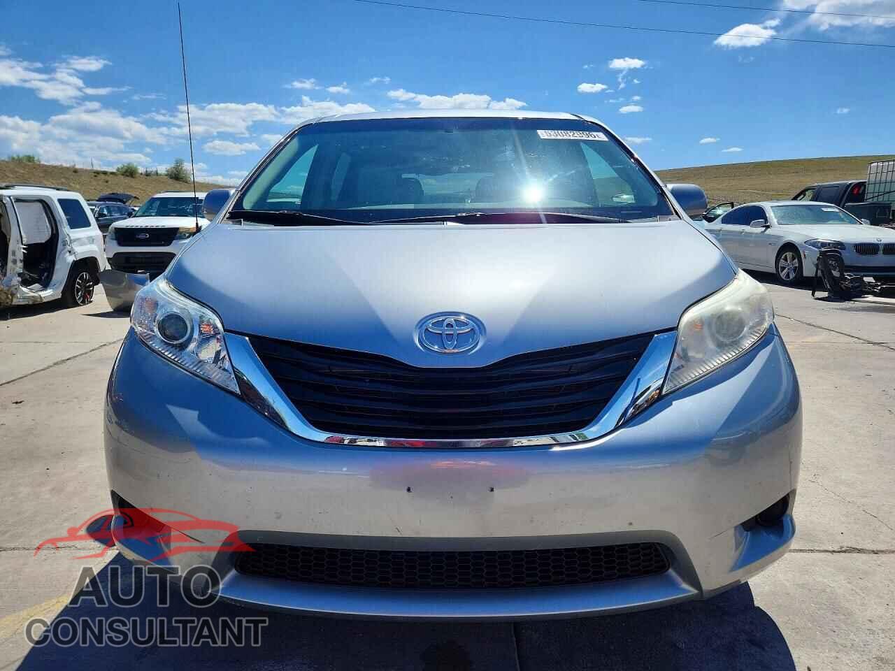 TOYOTA All Models 2013 - 5TDKK3DC8DS285252
